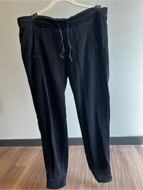 Black Women’s Old Navy Casual Drawstring Pants